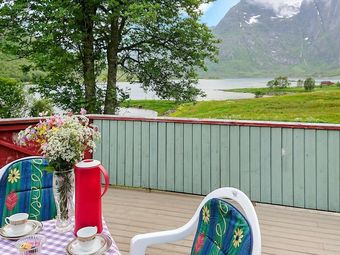 8 Person Holiday Home In Tengelfjord