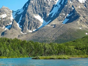 6 Person Holiday Home In Nord-lenangen