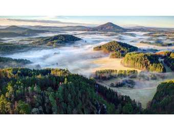 Snug Mobile Home In Januv Dul Bohemian With Pool