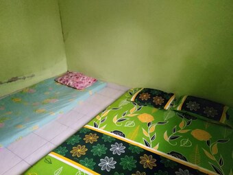 Bed & Breakfast Setro Kariyo Homestay