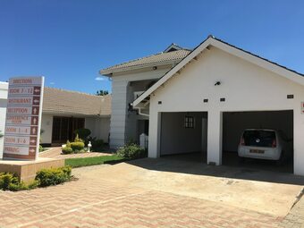 Tashatha Hotel