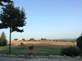 Agroturismo Agriturismo La Nora