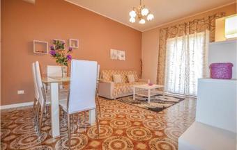 Three-bedroom Apartment In Giarre