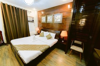 Hotel Avisha Suites