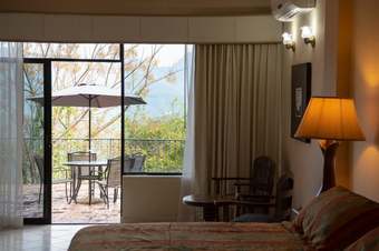 Hotel Hacienda Cola De Caballo