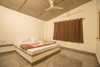 Hotel Pachmarhi Foothill Cottages