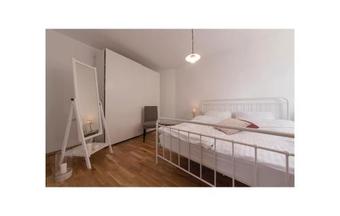 Four-bedroom Holiday Home In Komen