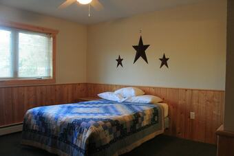 Posada Viking Bay Resort & Lodge