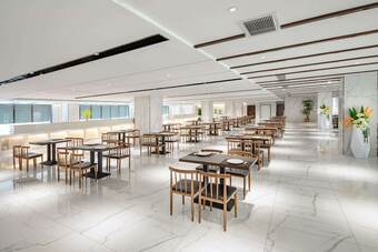 Hotel Ramada By Wyndham Mengzi Suites