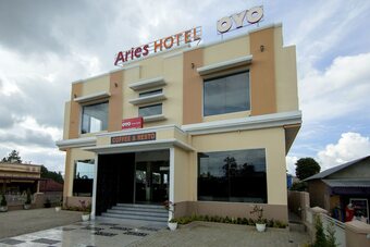 Oyo 1819 Aries Hotel