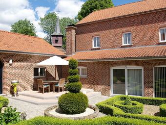 Modern Holiday Home With Private Garden In Borgloon