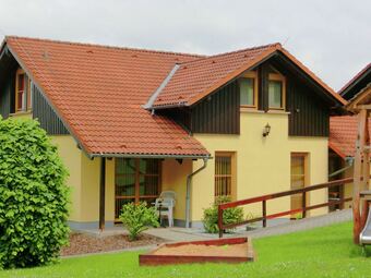 Quaint Holiday Home In Schirgiswalde With Terrace, Garden