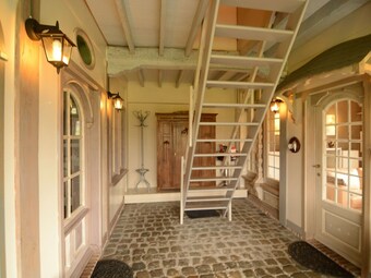 Charming Holiday Home In Zele Near The Forest