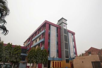 Oyo 767 Hotel Eastern Star Pvt Ltd