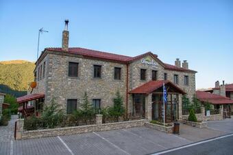 Hotel Omalia Village