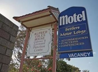 Settlers Motor Lodge