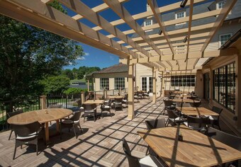 Hotel Boar's Head Resort