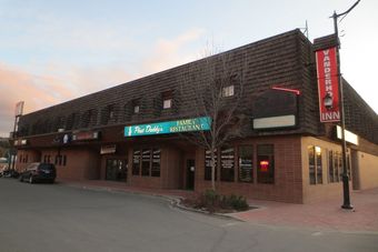 Hotel Vanderhoof Inn