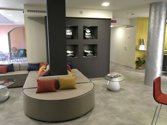 La Villa, Sure Hotel Collection By Best Western