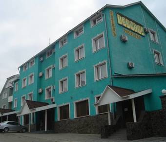 Hotel Izumrud