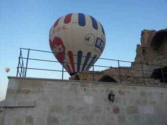 Fairyland Cave Hotel