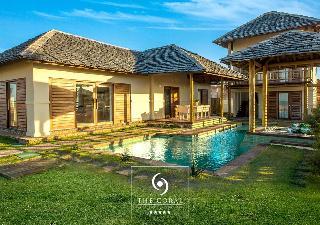 Hotel The Coral Beach Resort