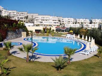 Lakeside Garden Holiday Village