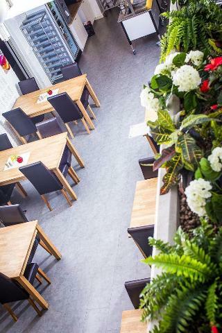 Hotell Sk�na N�tter