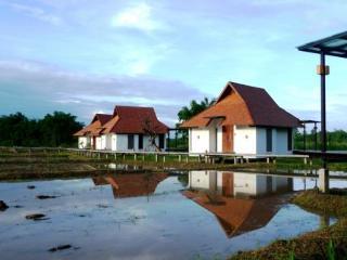 Hotel Manee Dheva Resort & Spa