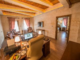 Kapadokya Hill Hotel Spa (+12)