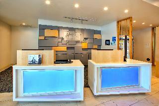 Hotel Holiday Inn Express And Suites New Castle