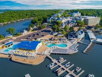 Hotel Margaritaville Lake Resort Lake Of The Ozarks