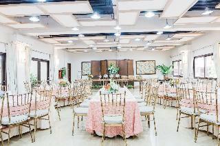 Hotel Natures Village Resort