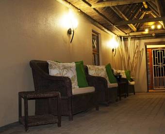 Hostal Balmoral Lodge