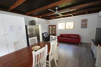 Villa Boambee Hideaway