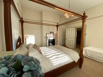 Bed & Breakfast Te Rata House - All 7 Rooms