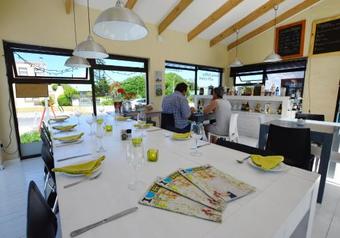 Hostal Kaijaiki Country Inn