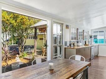 The Oasis Werri Beach 4pm Check Out Sundays