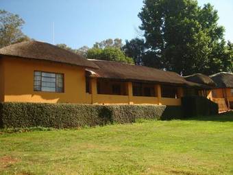 Sandford Park Country Hotel