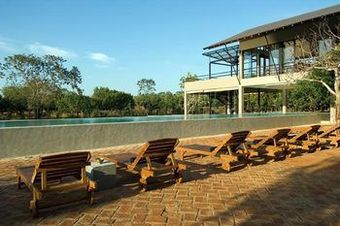 Hotel Thilanka Resort And Spa