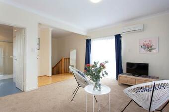 Villa Bella Vista Townhouse With Views