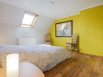 Lovely Holiday Home In Oostvleteren With Garden