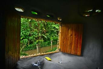 Chal� Jo�o De Barro Petar