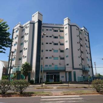 Shelton Palace Hotel