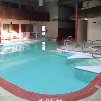 Westwood Inn Hotel And Indoor Water Park