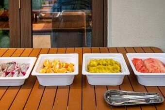 Da Dong Hai Seaside Hotel