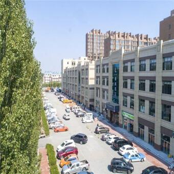 Lavande Hotel Ordos Ejinholo Street