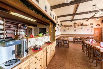 Hostal Penzion Pod Svahem