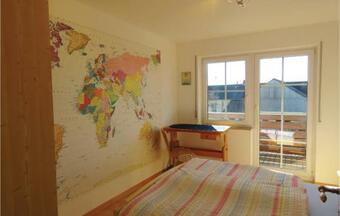 Three-bedroom Apartment In Fleringen