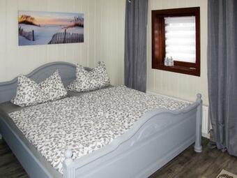 Holiday Home Karli - Lsi101